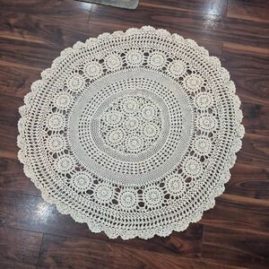 Crochet, Vintage Ivory Cotton Circle Table Top Doily 35", see 1 spot in photos.